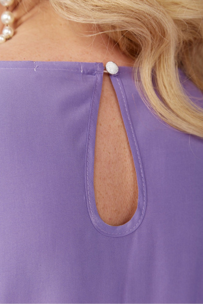 Нарядный костюм из вискозы с воланами и запахом Jurimex 3139 сирень - фото 7