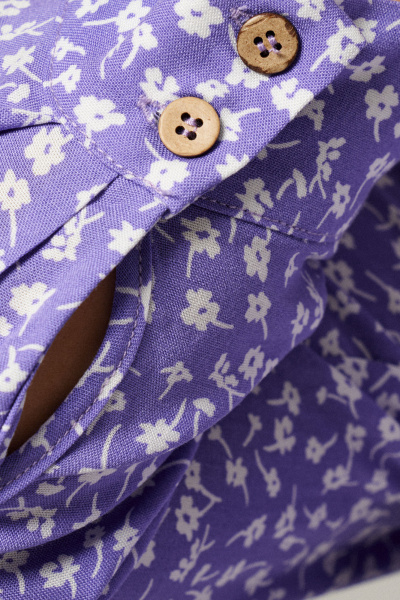 Платье из вискозы на середину голени с вырезом и пуговицами Панда 139983w фиолетовый - фото 4