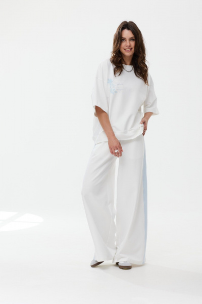 Брюки на каждый день из трикотажа с карманами MG Wear 4117 молочный/голубой_лампас - фото 1