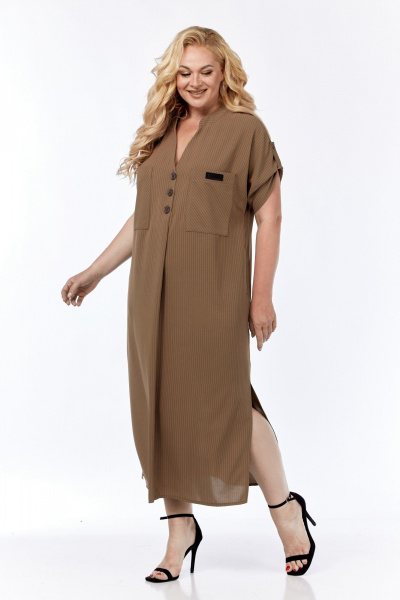 Коричневое свободное платье с нагрудными карманами на пуговицах Диомант 1980 коричневый - фото 2