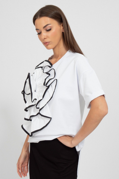 Летний джемпер из футера с объемным цветком и разрезами Kivviwear 4188.02 - фото 3