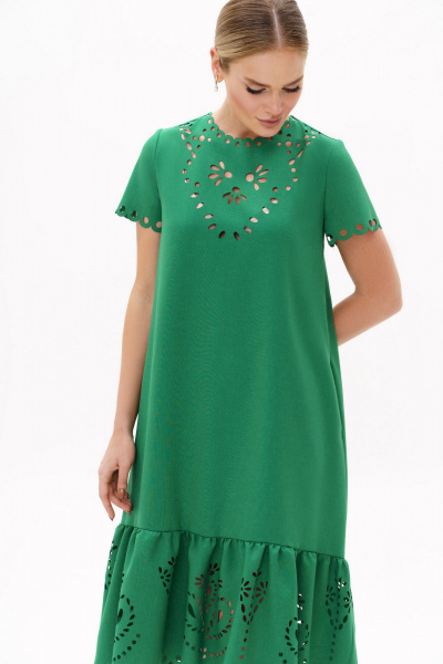 Летнее платье с перфорацией и асимметричным низом Urs 23-231-2 - фото 4