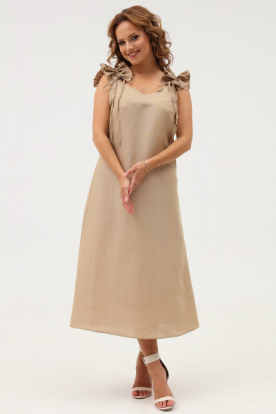 Летнее платье-сарафан с бретелями и разрезом Angelina & Сompany 1102 - фото 9