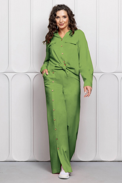 Льняной костюм-двойка с брюками на резинке и рубашкой на пуговицах Gold Style 2626 салатовый - фото 4