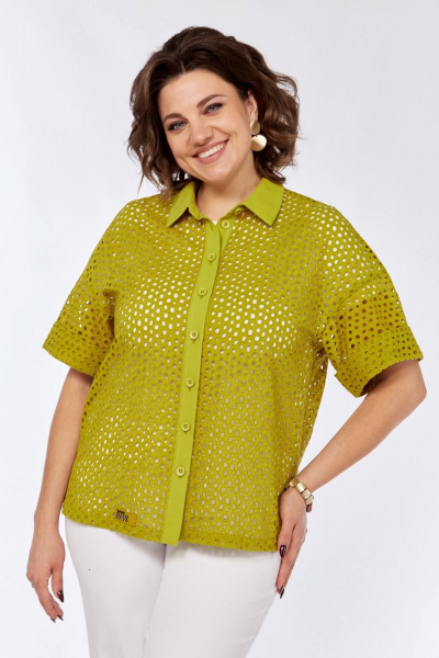 Зеленая блуза с спущенным рукавом и застежкой на пуговицы INVITE 1062 олива - фото 3