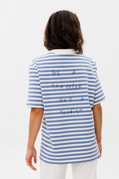 Летняя футболка с принтом «be a traveler not a tourist» HIT 0223 василек - фото 5
