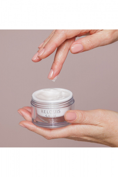 Крем для лица с омега-кислотами и антивозрастным эффектом Relouis SKIN ANTI-AGE FACE CREAM YOUTH SKIN EFFECT - фото 3