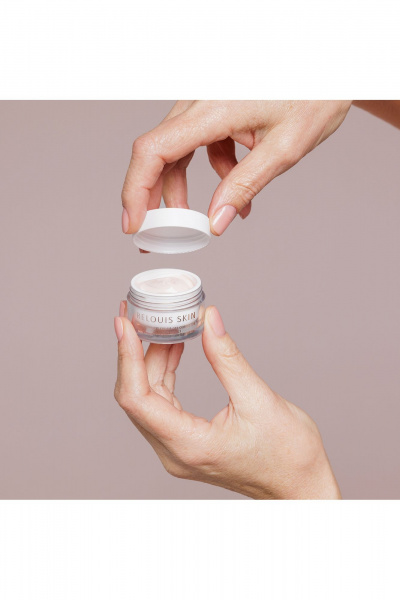 круглогодичный разглаживающий крем для век с пептидами Relouis SKIN ANTI-AGE SMOOTHING EYE CREAM-GEL CORRECTOR YOUTH SKIN EFFECT - фото 3