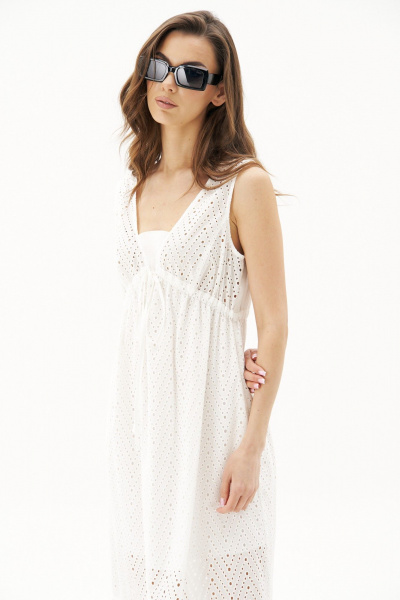 Платье белое летнее с геометрической вышивкой Fantazia Mod 4848 белый - фото 3