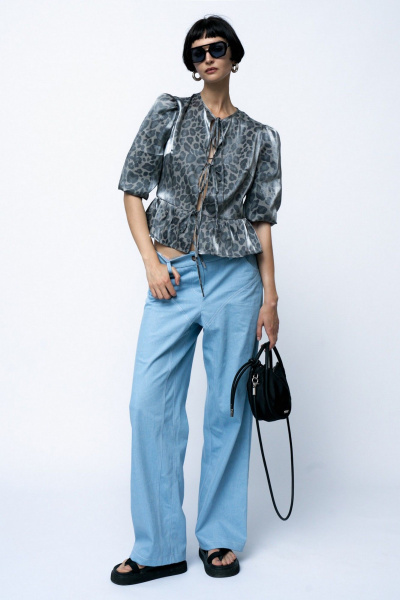 Блуза с баской рукав буфо летняя текстильная леопардовая MilMil 1121 леопардовый_серый - фото 1