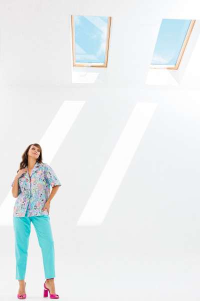 Летний костюм из льна: жакет и зауженные брюки Mubliz 194 голубой - фото 9