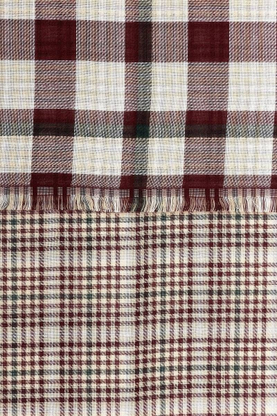 Донечно-серый бежево-красный шотландский шарф из текстиля для демисезона TrendCorner 6-6-23-358 1747 - фото 3