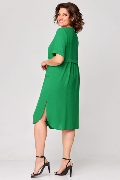 Платье свободного силуэта с асимметричным подрезом Мишель стиль 1194 зеленый - фото 2