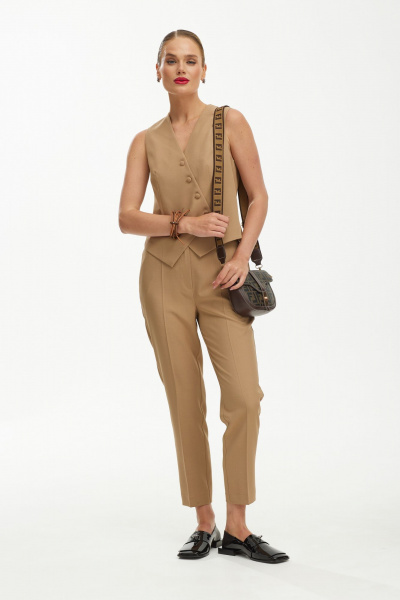 Костюм с жилетом из текстиля для элегантных образов Твой имидж 1883 кэмел - фото 1
