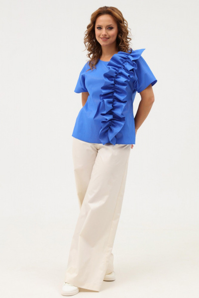 Синяя блузка с люрексом и рюшей для деловых или повседневных образов Angelina & Сompany 1107 - фото 7