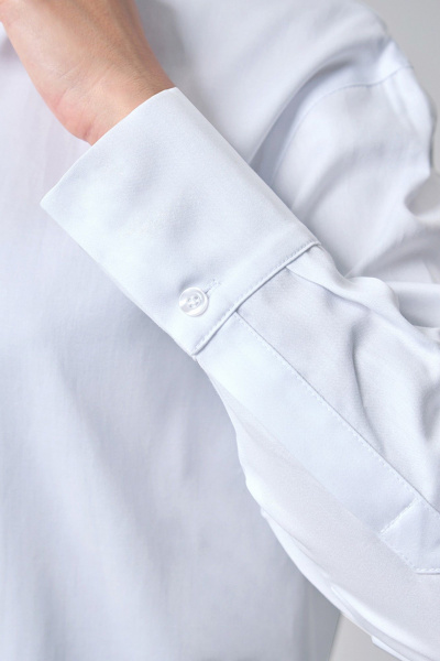 Белая сатиновая оверсайз рубашка с классическим воротником TANYA NOVACHUK 6.001/WT - фото 10