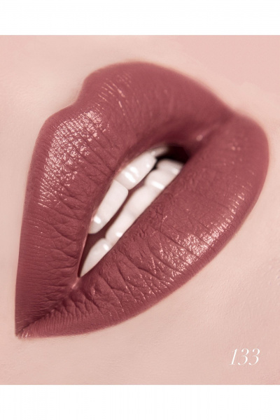 Помада кремовая глянцевая насыщенная для губ круглый год Belor Design BE COLOR тон 133 индийский красный - фото 2