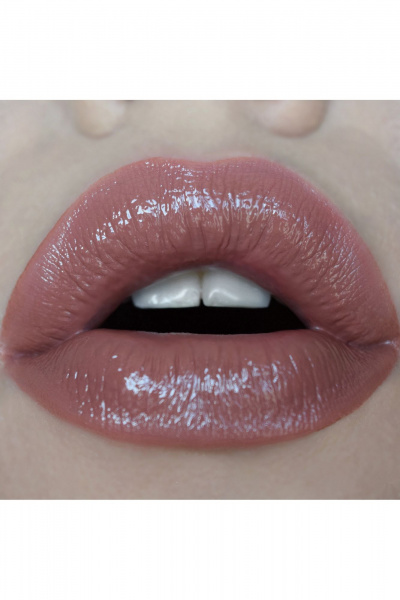 Блеск для губ розовый с витамином Е и насыщенным цветом Belor Design Nude Harmony Outfit Lip тон 27 Morning Coffee - фото 3