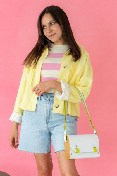 Кожаная сумка через плечо с деревянными вставками, белая Because AELITA_WHITE_NEON - фото 9