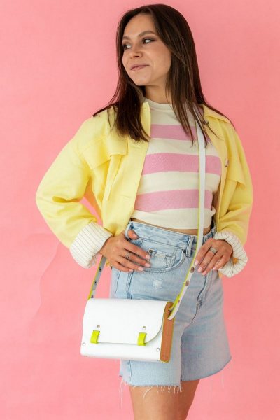 Кожаная сумка через плечо с деревянными вставками, белая Because AELITA_WHITE_NEON - фото 3