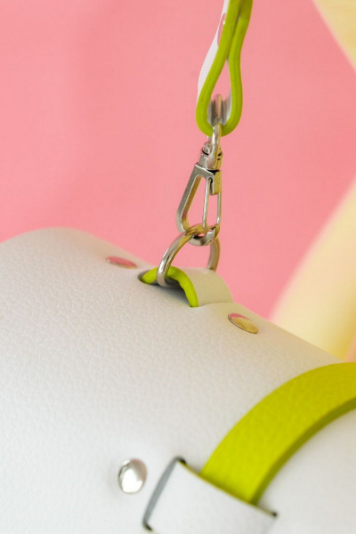 Кожаная сумка через плечо с деревянными вставками, белая Because TUBUS_WHITE_NEON - фото 6