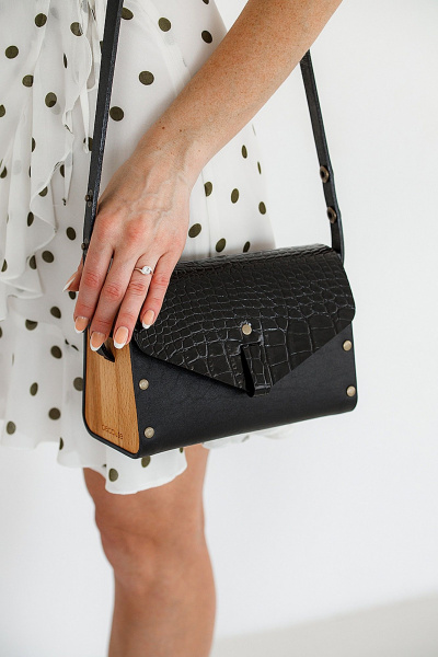 Кожаная сумка через плечо, черная, с деревянными вставками Because NIKOL BLACK CROCO - фото 9