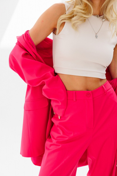 Бежевый топ без бюстгальтера из текстиля FAMA 24024-1 бежевый - фото 6