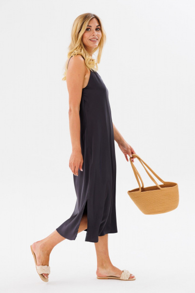 Платье на бретелях комбинация из текстиля для женственного стиля FAMA 24030 темный_графит - фото 6