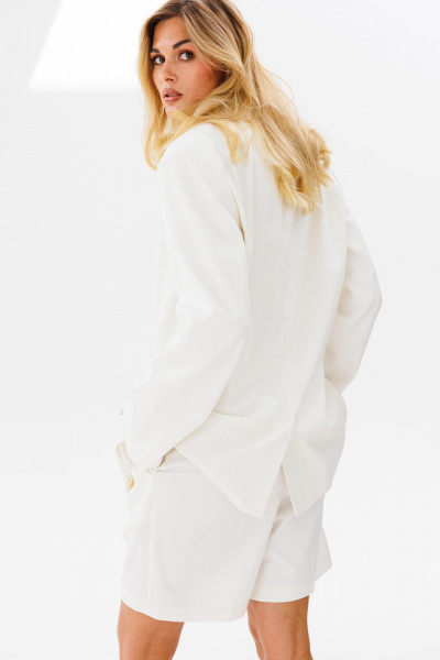 Комплект с шортами и жакетом из текстиля для летних лукоv FAMA 240035-1 молочный_экрю - фото 7