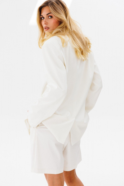 Комплект с шортами и жакетом из текстиля для летних лукоv FAMA 240035-1 молочный_экрю - фото 6