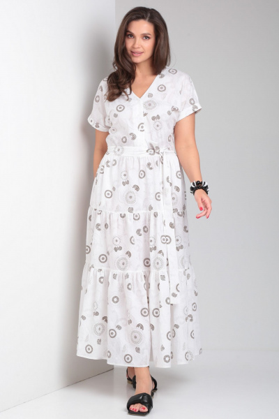Платье прямое с воланами и спущенным плечом Andina city 8028 белый_коричневые_круги - фото 9