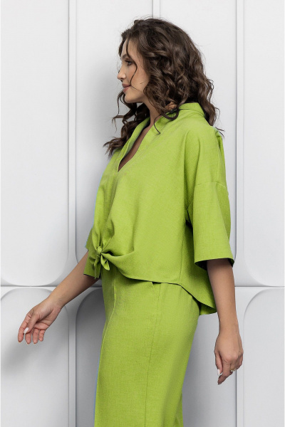 Блуза и брюки из текстиля с авторским кроем для стильных образов Gold Style 2623 салатовый - фото 11