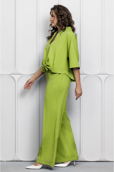 Блуза и брюки из текстиля с авторским кроем для стильных образов Gold Style 2623 салатовый - фото 10