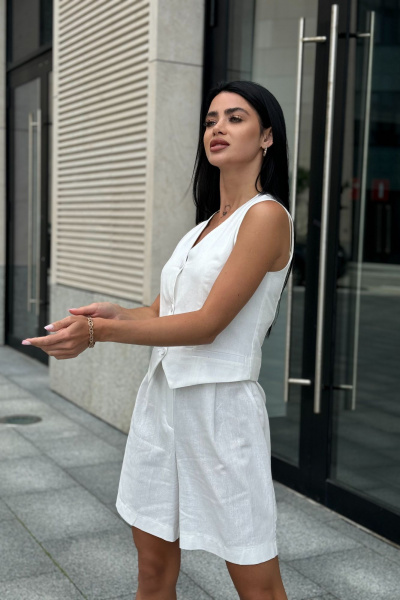 Жилет, шорты THE.WOMAN 0197 белый - фото 2