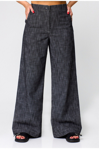 Демисезонные брюки-клеш из текстиля с высокой посадкой Zlata 4437 серый - фото 9