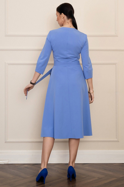 Голубое платье миди с ремнем и V-образным вырезом LADO 6326-9 голубой - фото 11