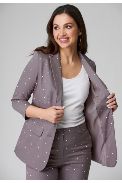 Коричневый костюм жакет и классические брюки из хлопковой ткани БелЭльСтиль 203-2 83 22+586-2 87 22 капучино_горох - фото 5