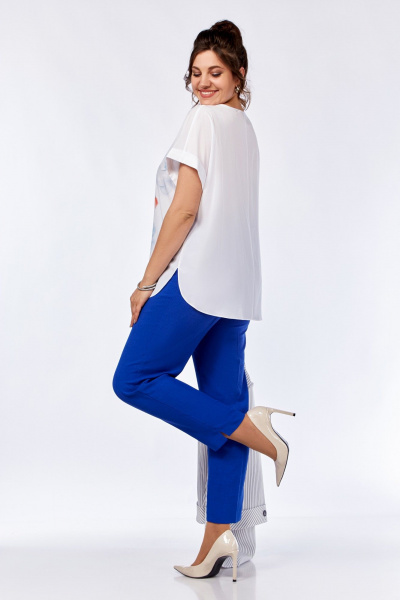 Летний комплект из жакета, брюк и блузы с коротким рукавом Ольга Стиль С-707/1 полоска_василек - фото 6
