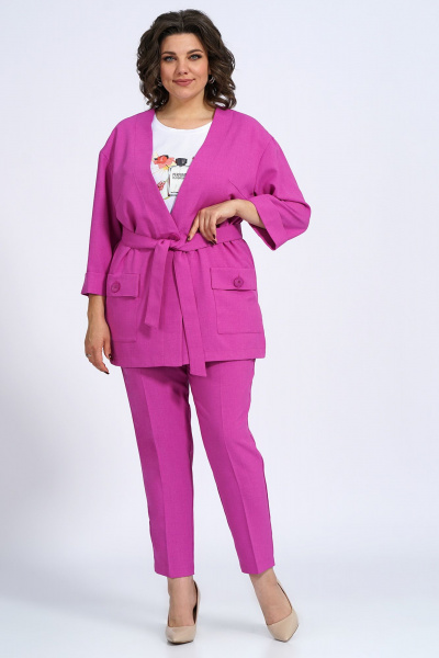 Деловый комплект из жакета, блузки и брюк из текстиля Пинск-Стиль 3147 фуксия - фото 5