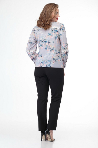 Демисезонная блуза из хлопка с кружевами и жемчужными деталями Anelli 827 серый_цветы - фото 7