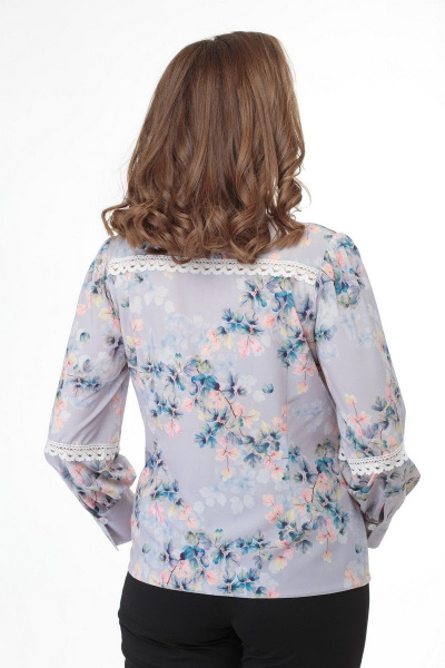 Демисезонная блуза из хлопка с кружевами и жемчужными деталями Anelli 827 серый_цветы - фото 5