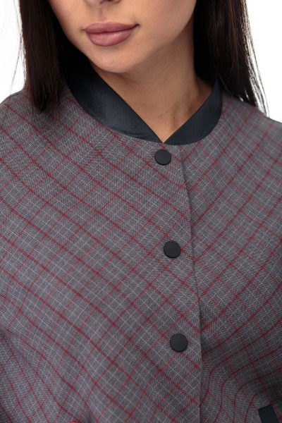 Модный демисезонный бомбер и брюки с имитацией кожи Anelli 902 клетка - фото 9