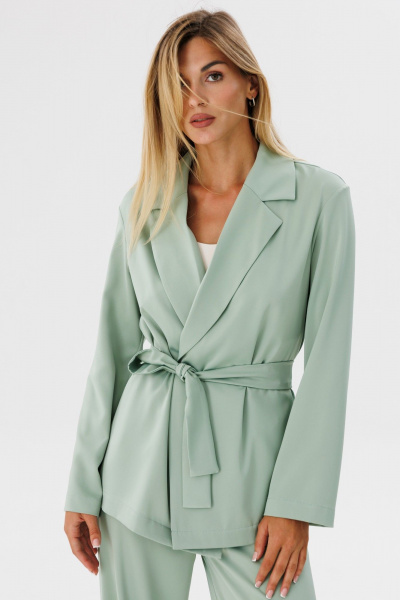 Легкий жакет из атласа на запах для повседневных образов THE NAME 2319 оливковый - фото 5