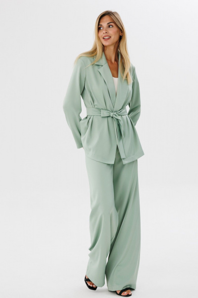 Легкий жакет из атласа на запах для повседневных образов THE NAME 2319 оливковый - фото 1