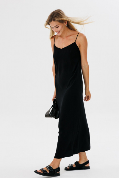 Черный летний сарафан из вискозы свободного силуэта THE NAME 2323 черный - фото 2