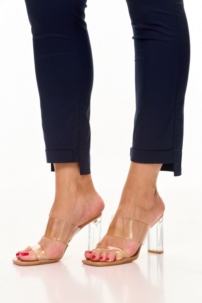 Эластичные женские брюки с асимметричным низом и карманами Abbi 2018 синий - фото 7