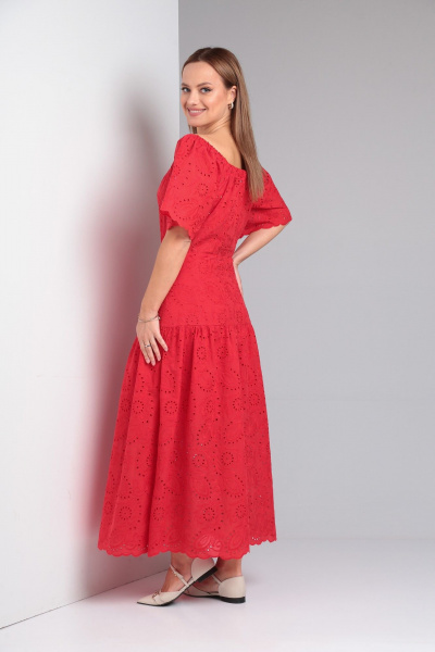 Летнее платье с открытыми плечами и воланом из хлопка TVIN 7806 красный - фото 8