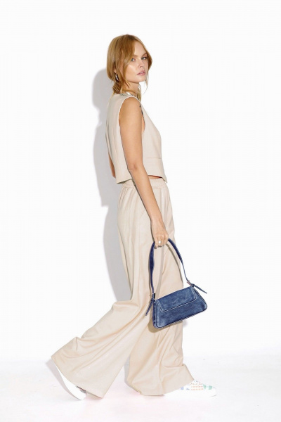 Костюм 2-ка из хлопкового жилета и широких брюк PiRS 4578 светло-бежевый - фото 2