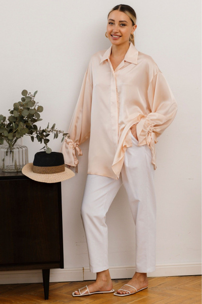 Жилет приталенный без лацканов из текстиля Ivera 5134 сливочный - фото 4