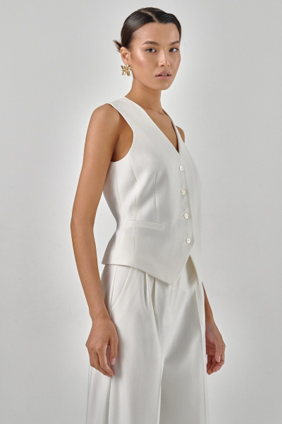 Белый жилет приталенного фасона на пуговицах, регулируемый HELEN BIRCH Ji001р - фото 3